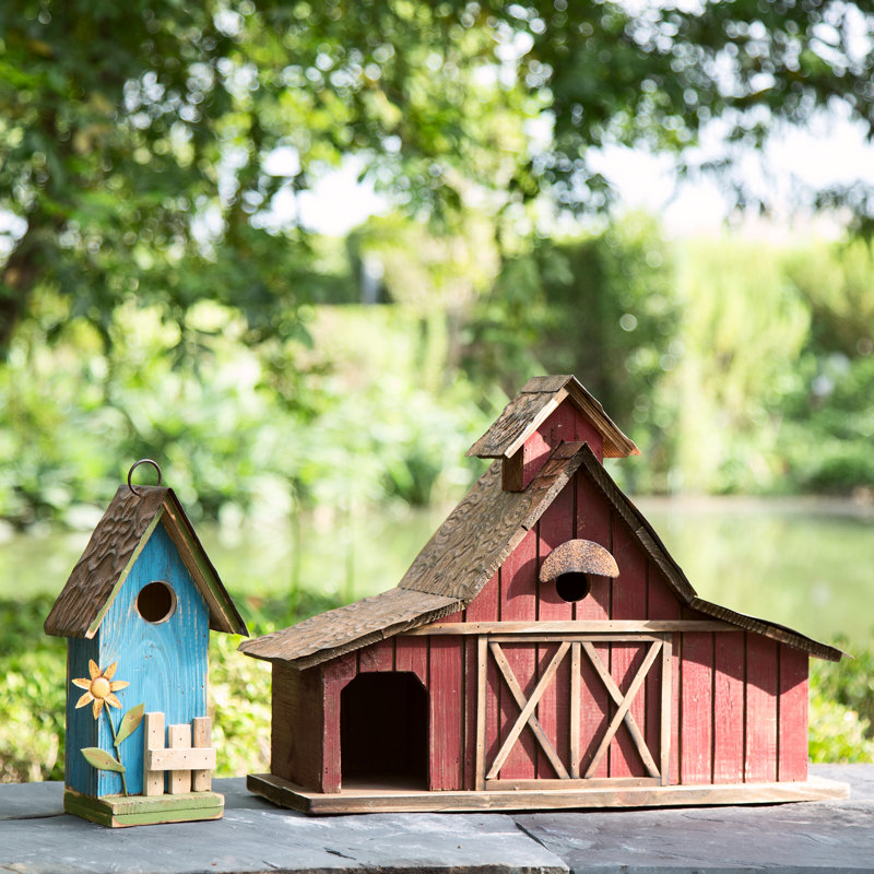 Maison d'oiseaux 15 po x 21 po x 8 po Strader Wood