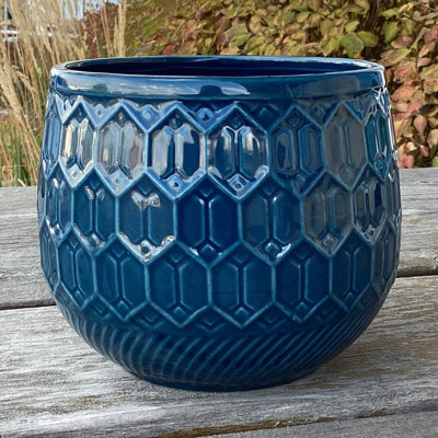 Shiny Blue Embossed Diamond Pattern Planter
