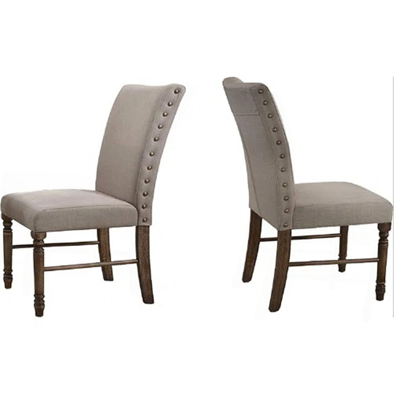 Chaise de salle à manger rembourrée avec garniture cloutée