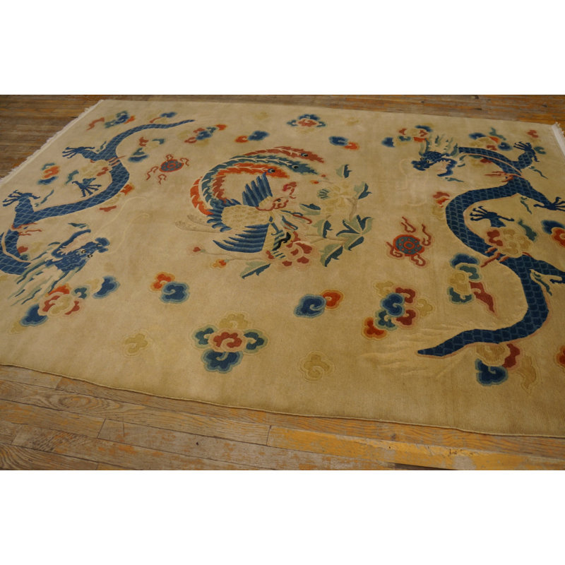 Hand Knotted Wool Floral Area Rug