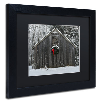 "Christmas Barn in the Snow" par Kurt Shaffer, reproduction de photo encadrée