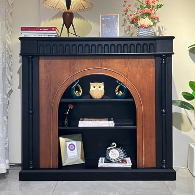 Armoire de rangement en bois franc français vintage