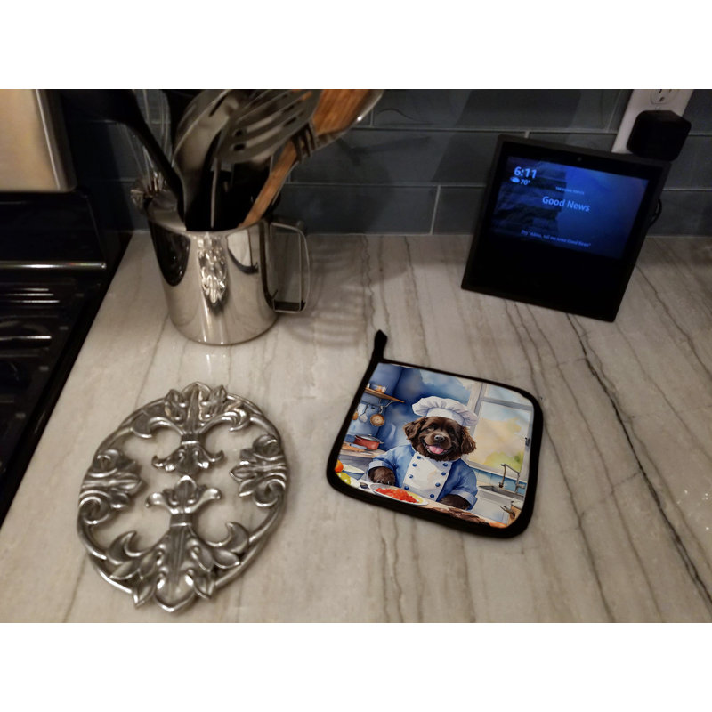 Caroline's Treasures The Dog Chef Polyester Potholder Set