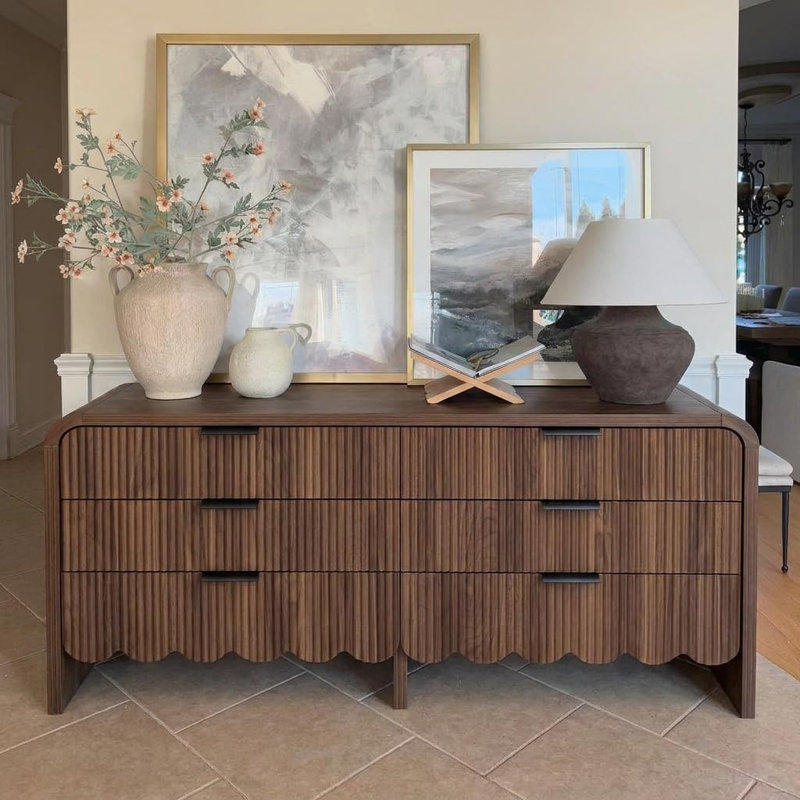 Commode 6 tiroirs avec panneau ondulé cannelé