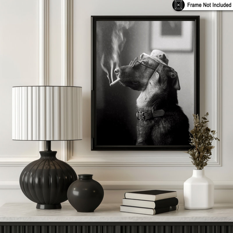 Chien chic fumant une cigarette, Sans cadre, Affiche, H 24 po x l 32 po