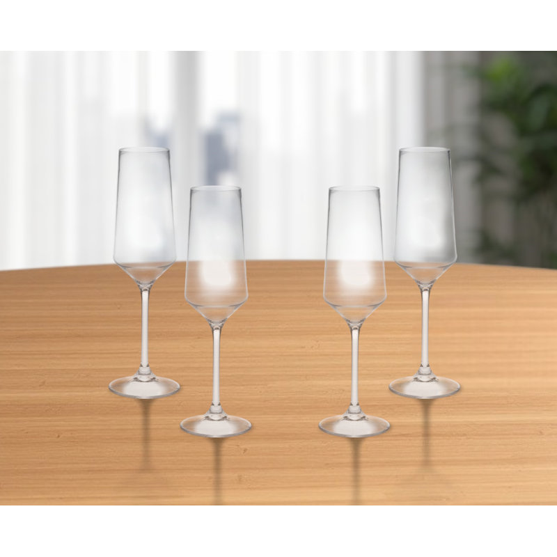 Ensemble de quatre flûtes en plastique Tritan