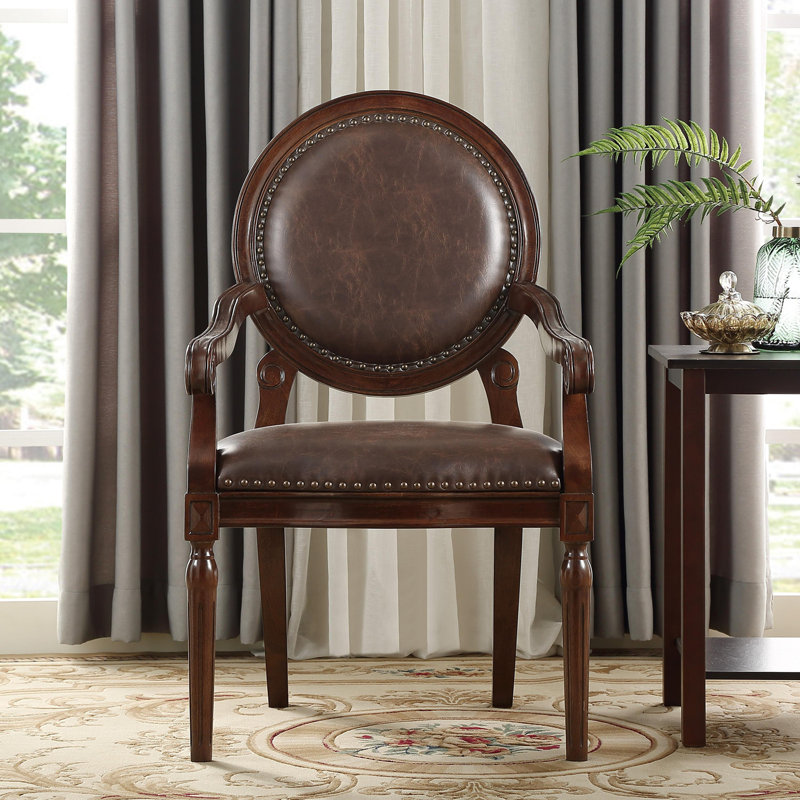 Fauteuil formel traditionnel