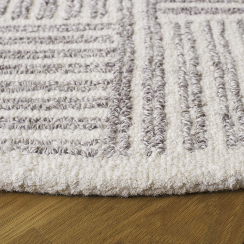 Niana Hand Tufted Pet Yarn/Wool/Cotton Striped Rug in Grey/Ivory, Round 6'