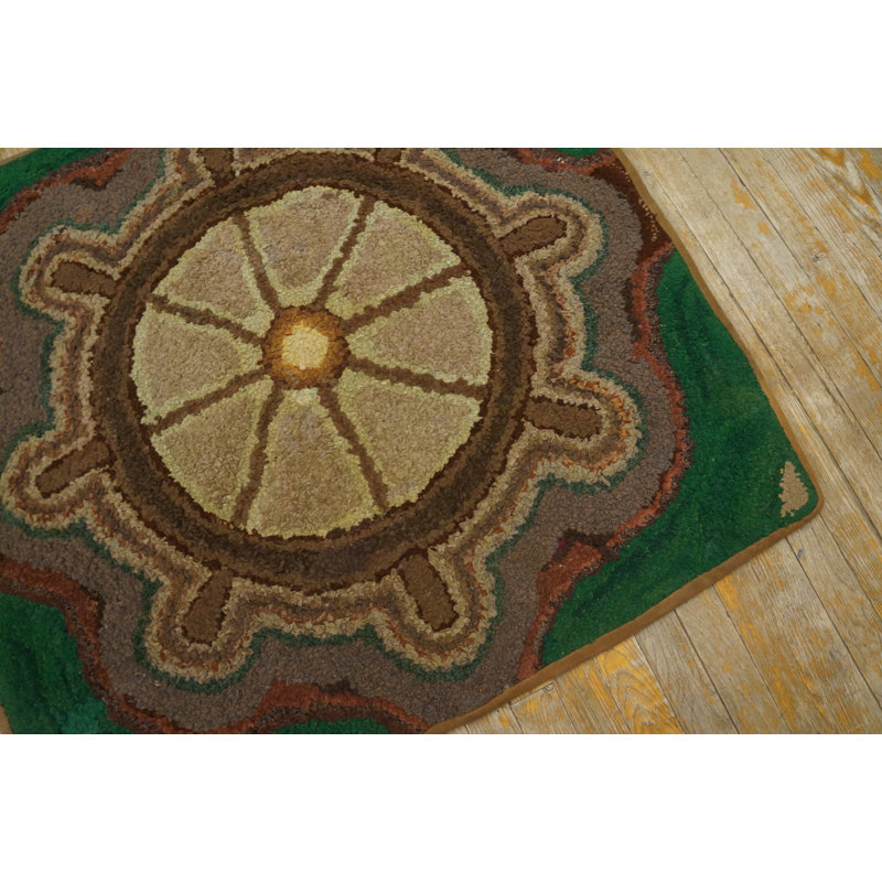 Tapis crocheté vert antique
