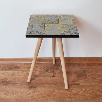 Table d'appoint moderne avec motif géométrique, gris et bleu marine avec accents dorés et bruns, 13,8 x 16,5 x 13,8 pouces | 100% panneau de fibres à densité moyenne avec 0,7 pouce d'épaisseur, pieds en bois de hêtre robuste | Élégant et fonctionnel pour la décoration intérieure