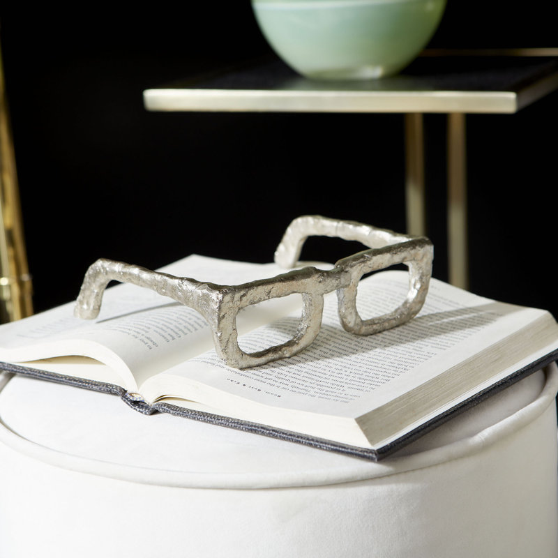 Spectacles Sculpture