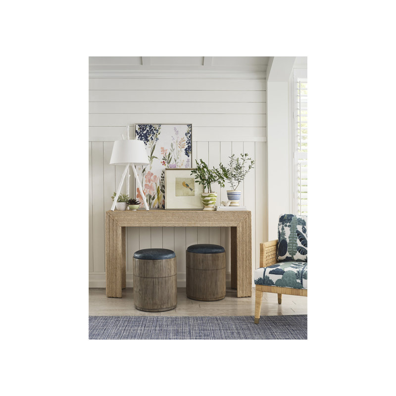 Tia Stool, Boca Sage