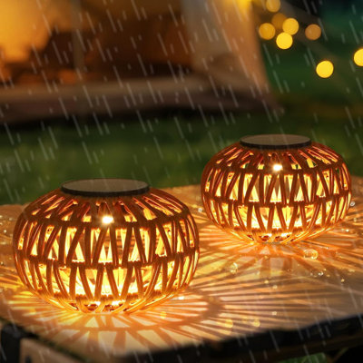 Lanterne solaire d'extérieur 4,3 "imperméable, lanternes de table décoratives, lumières solaires en rotin décoratives