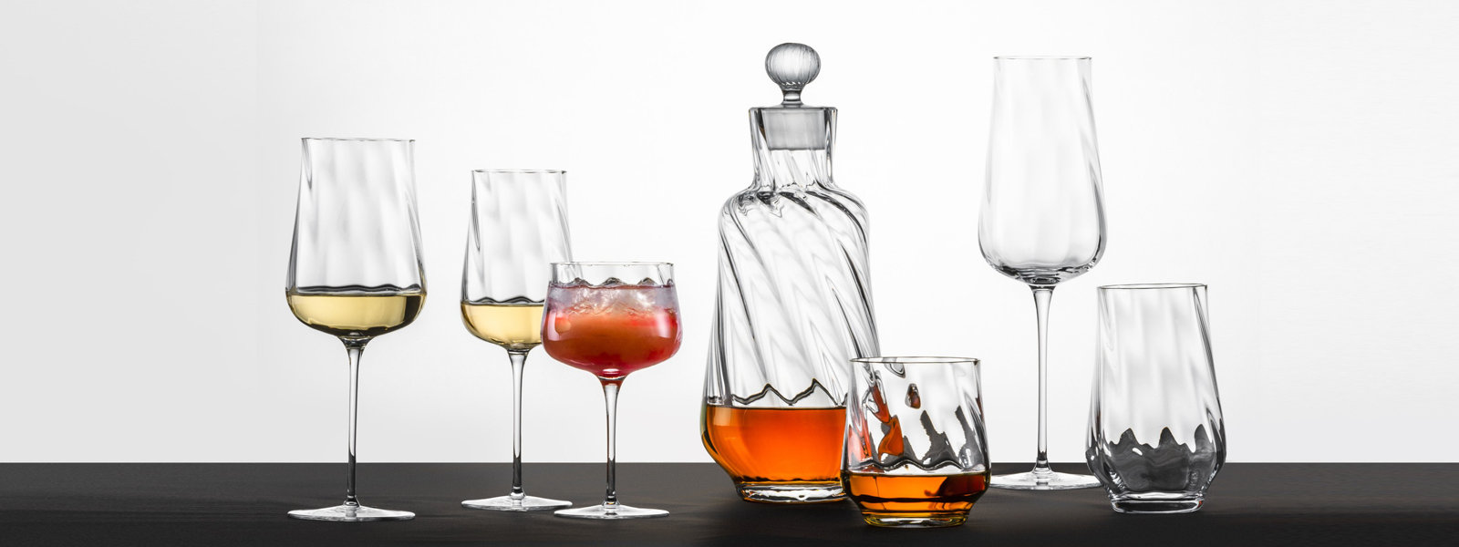  German Made Wine Glasses Set of 2, 17oz Handmade Luxury  Crystal Red & White Long Stem Wine Glasses, Unique Modern Shape