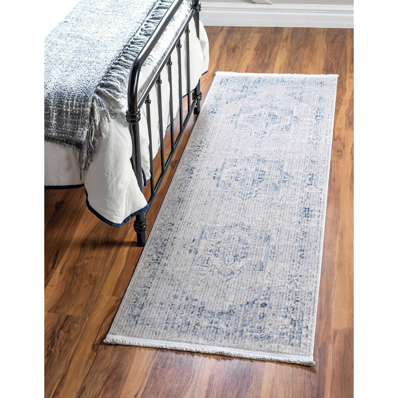 Gabbs Oriental Indoor Rug, Runner 2'7" x 10'