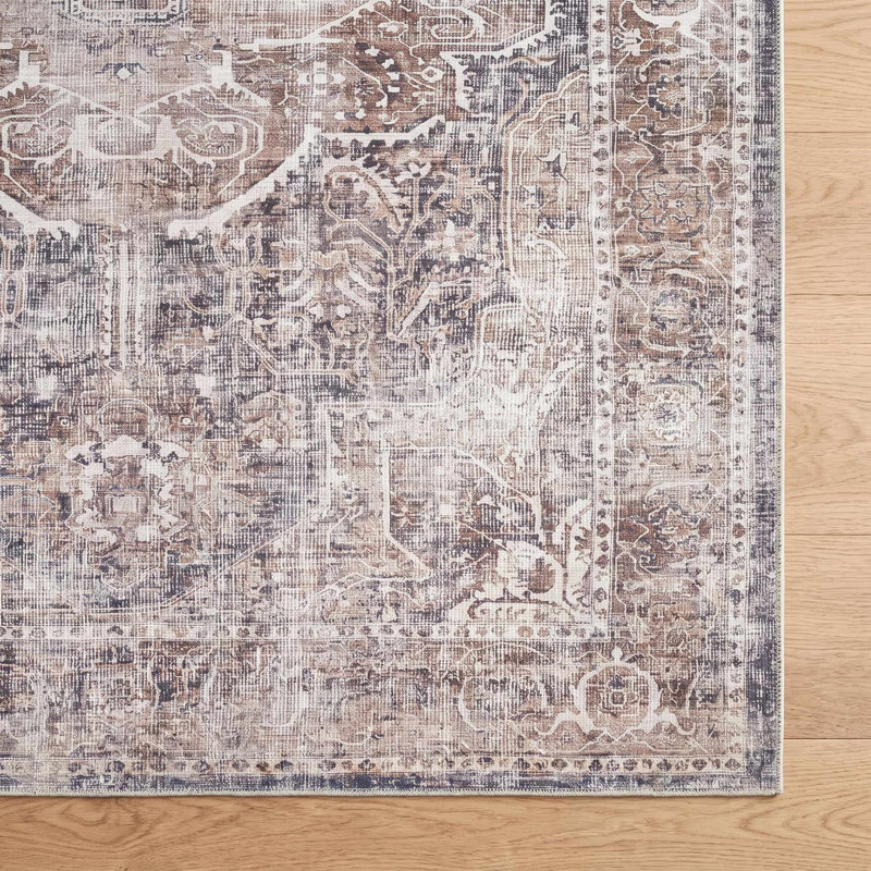Oriental Indoor Rug, 2'7" x 7'10"