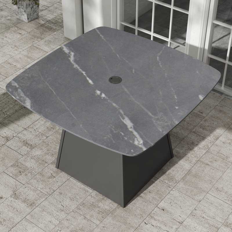 Table de salle à manger carrée noire en aluminium fritté avec trou pour parasol, Black