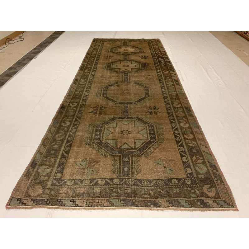 Tapis tribal Bhavith 5 pi x 12 po Anatolian