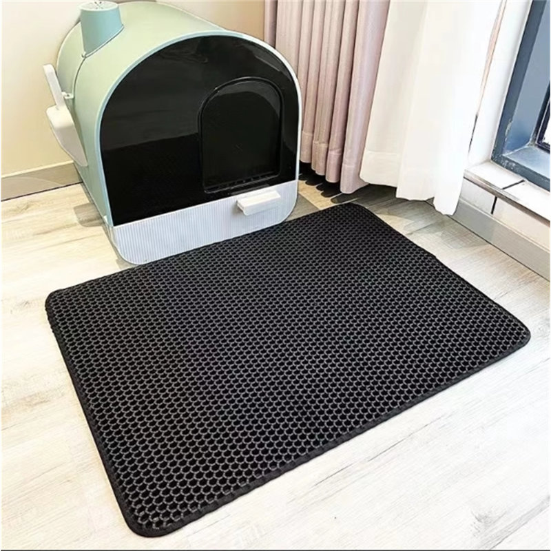 Plastic Litter Mat, 0.11" H x 29.52" W x 21.65" D