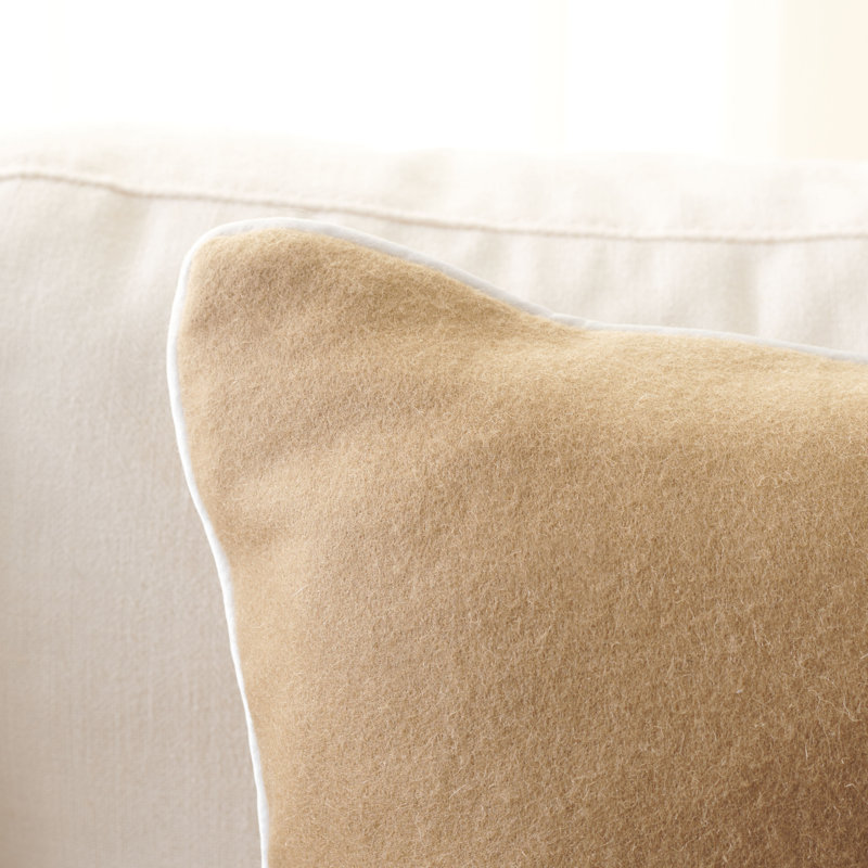 Coussin en laine 18 x 18 Alaia, Chameau/Ivoire
