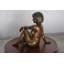 Statue de jeune femme assise en bronze Thibaud - Taille: L 10 po x l 18 po x H 15 po.