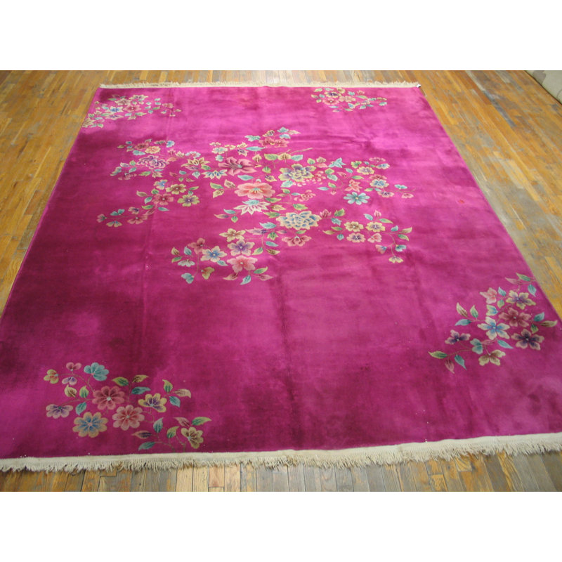 Tapis décoratif antique mauve à motif floral en laine noué à la main des années 1930