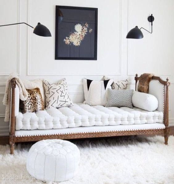 Upholstered Daybed, White