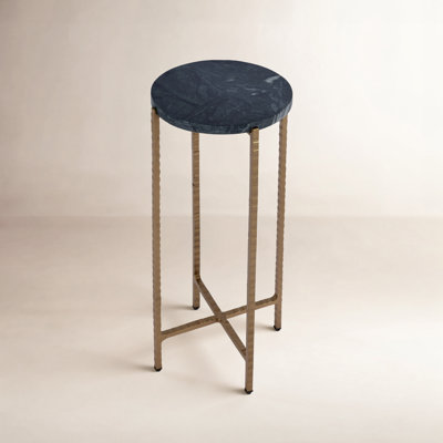 Lia Plant Stand