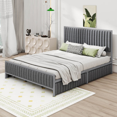 Metal Frame Upholstered Bed with 4 Drawers
