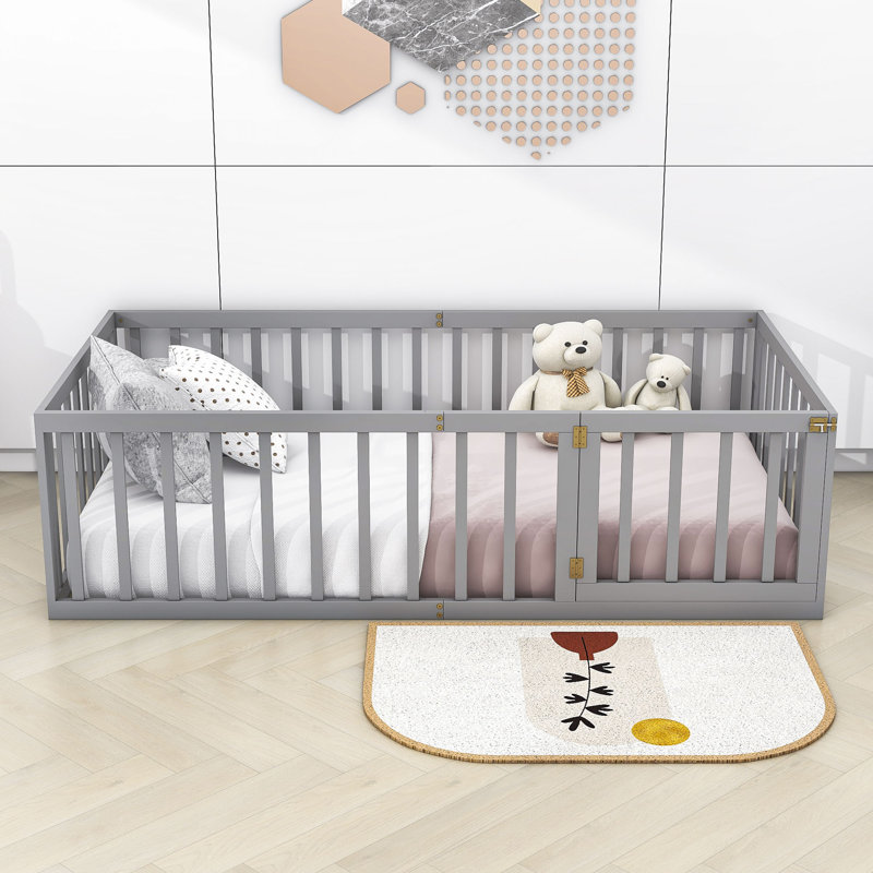 Lit plateforme en bois Hajer avec clôture et porte, Grand, gris