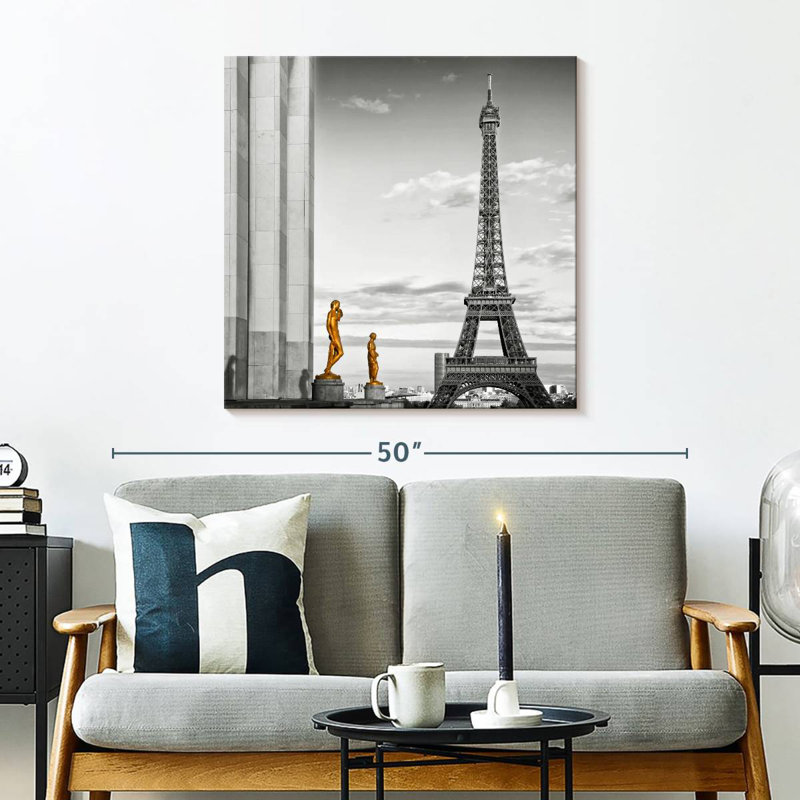 Lilie Eiffel Tower View, 30" H x 30" W