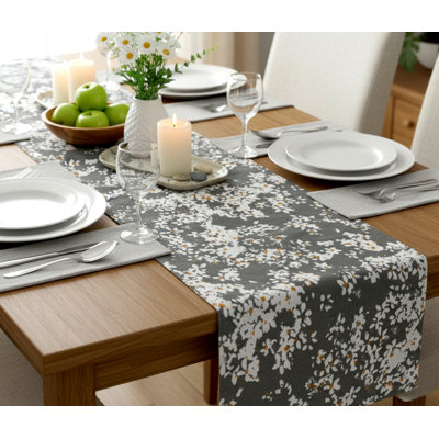Chemin de table Momsen Rosalind Wheeler
