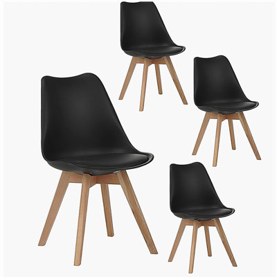 Ensemble de quatre chaises de style médiéval moderne pour la cuisine et la salle à manger, avec des pieds en bois, noir