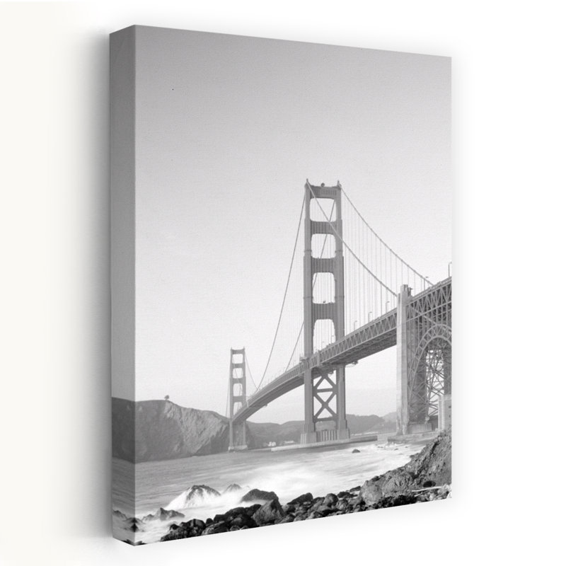 États-Unis, Californie, San Francisco, Golden Gate Bridge, art contemporain de l'architecture coucher de soleil coloré