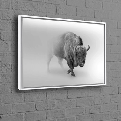 Impression sur toile avec un design de taureau 3D idéal pour la décoration murale d'animaux sauvages contemporains