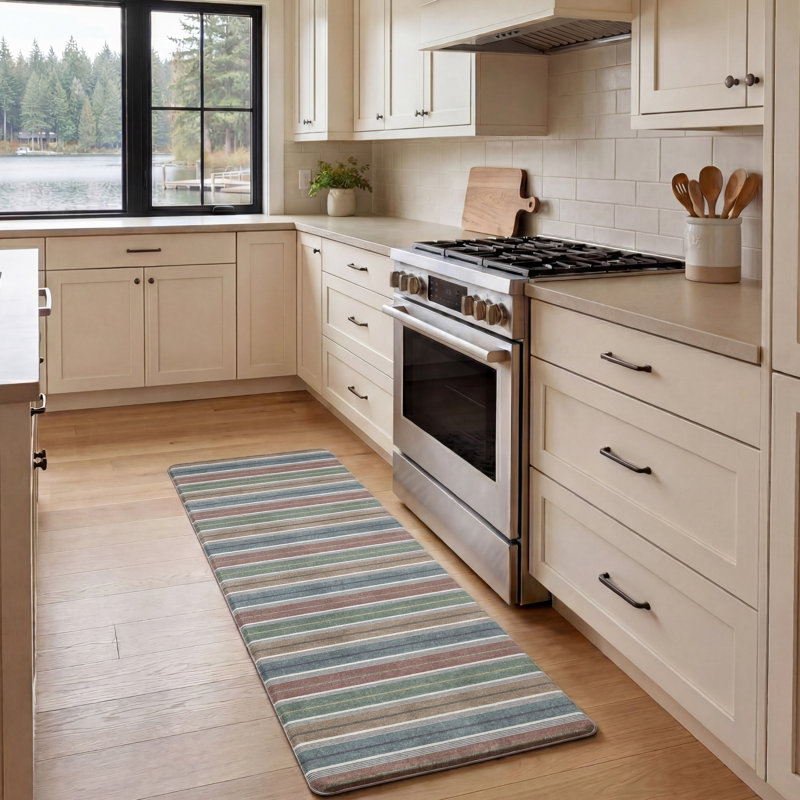 Tapis de cuisine Eddie Bauer, 17,5 po x 48 po, Stripes Multi