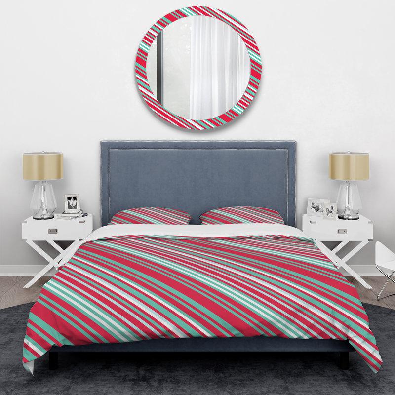 Red and Green Striped Pattern - Abstract Duvet Cover Set - Microfiber Polyester, King Duvet Cover + 2 King Shams