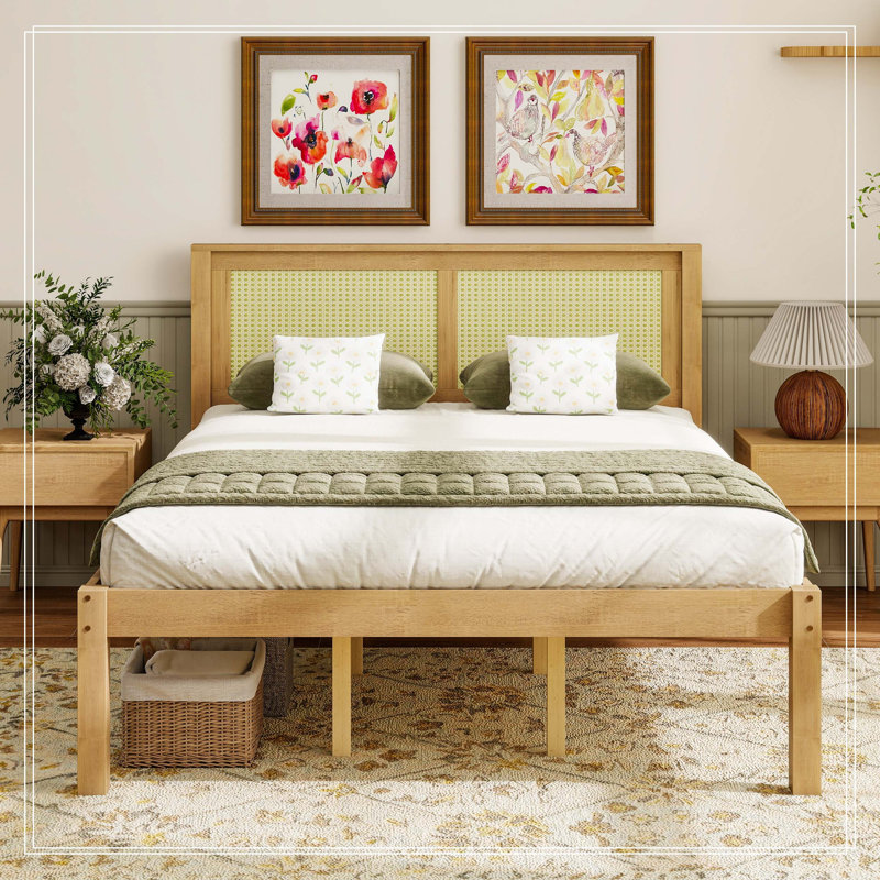 Grand lit plateforme en bois massif avec tête de lit en rotin, cadre de lit bohème de style campagnard, rangement sous le lit, aucun sommier nécessaire, bois naturel