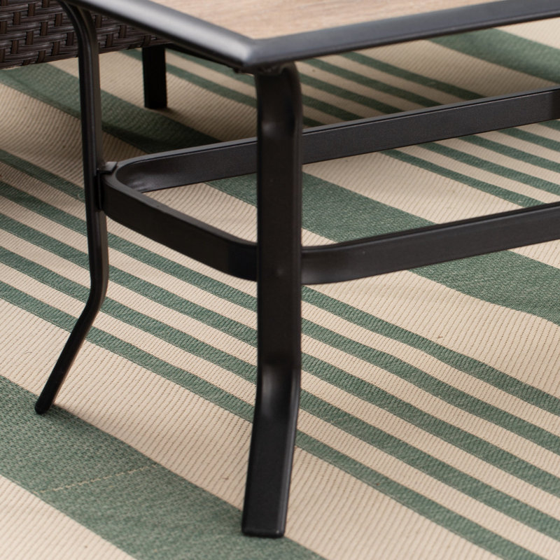 Table basse d'extérieur