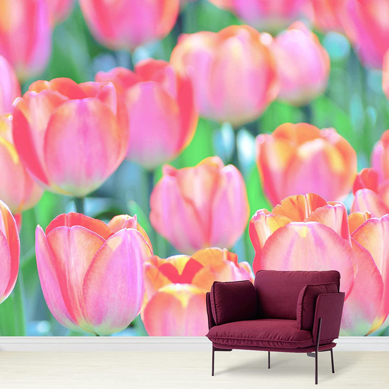 Fleur de tulipe rose néon, L 66 po x l 96 po