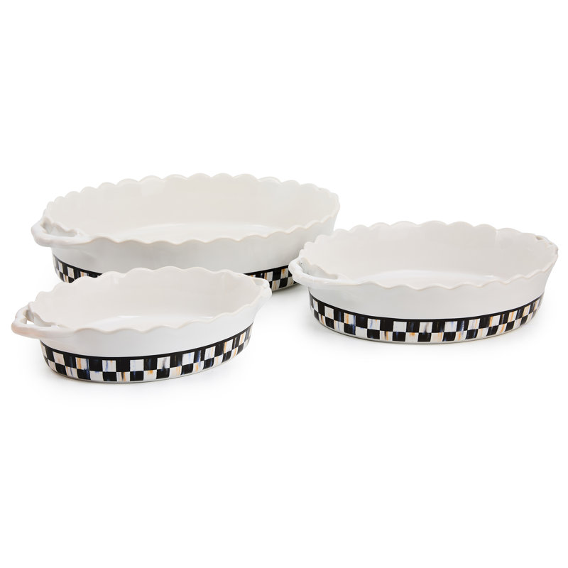 Courtly Check Everyday Oval Baker, White/Black
