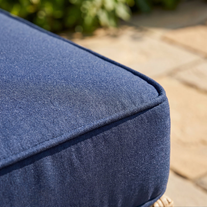 Ensemble de canapé d'extérieur Pation - Canapé de jardin brun et bleu foncé en osier avec coussins, 76,4 po de largeur