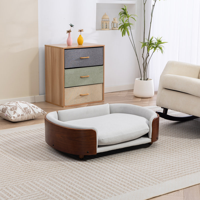 Lit pour chien surélevé de style scandinave avec pattes en bois massif et dossier en bois courbé noyer, velours gris clair, grande taille