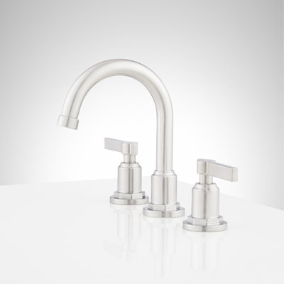 Robinet de salle de bain surdimensionné 1,2 GPM Greyfield avec poignées leviers en métal et ensemble de bonde escamotable