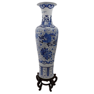  Grand vase en porcelaine de Chine bleu et blanc avec dragon de 54 po de hauteur peint à la main