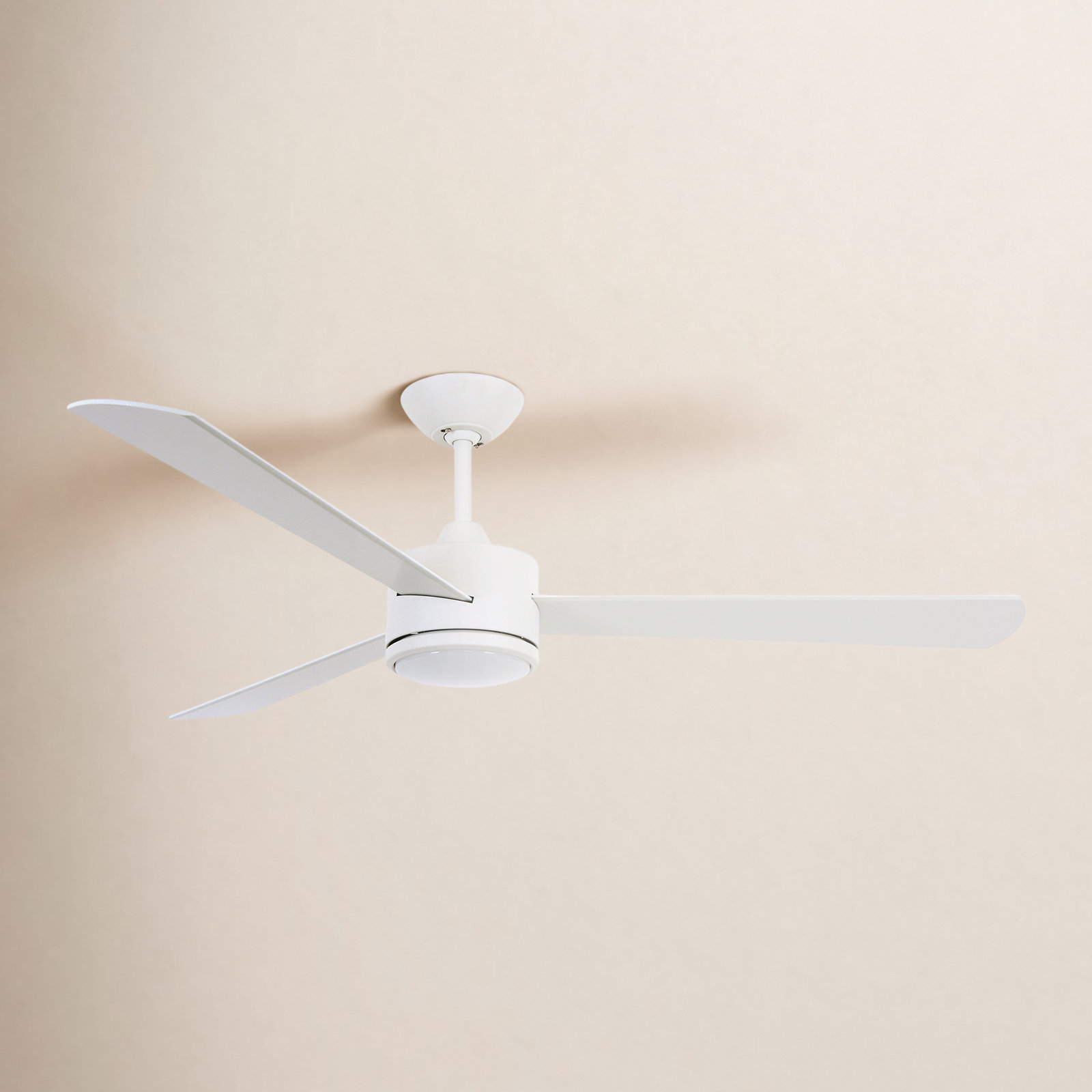 Tora 52" Ceiling Fan, White