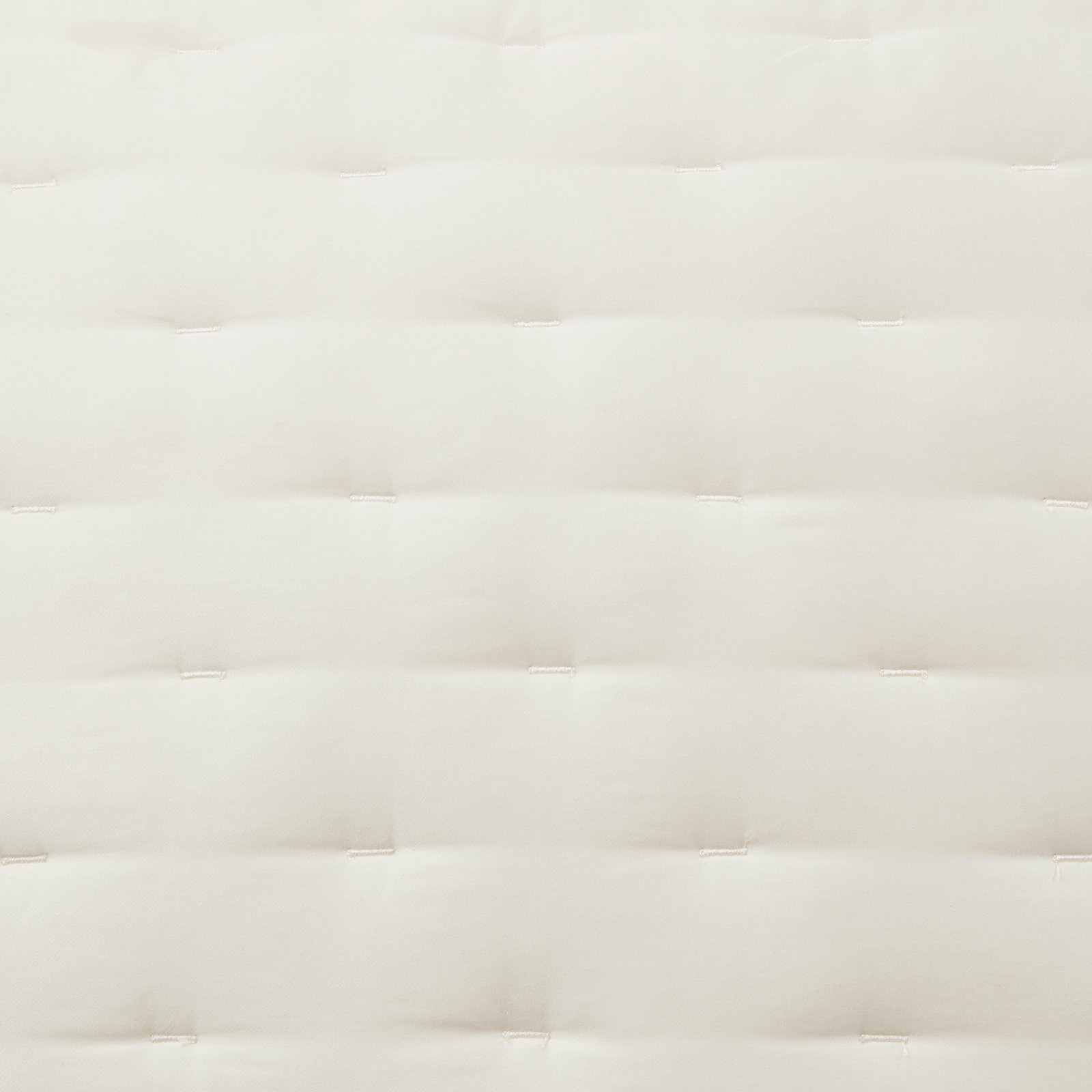 Riggi Pintuck Silky Soft Modern Contemporary Quilt Set, Ivory, King Quilt + 2 King Shams