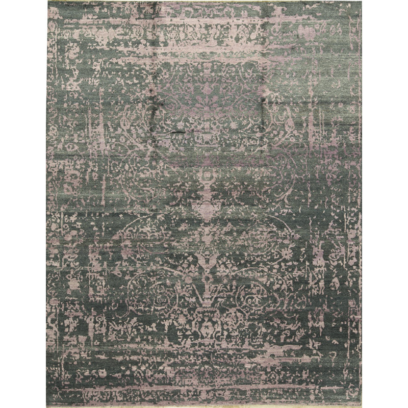 Neo Villa Oriental Area Rug in Green