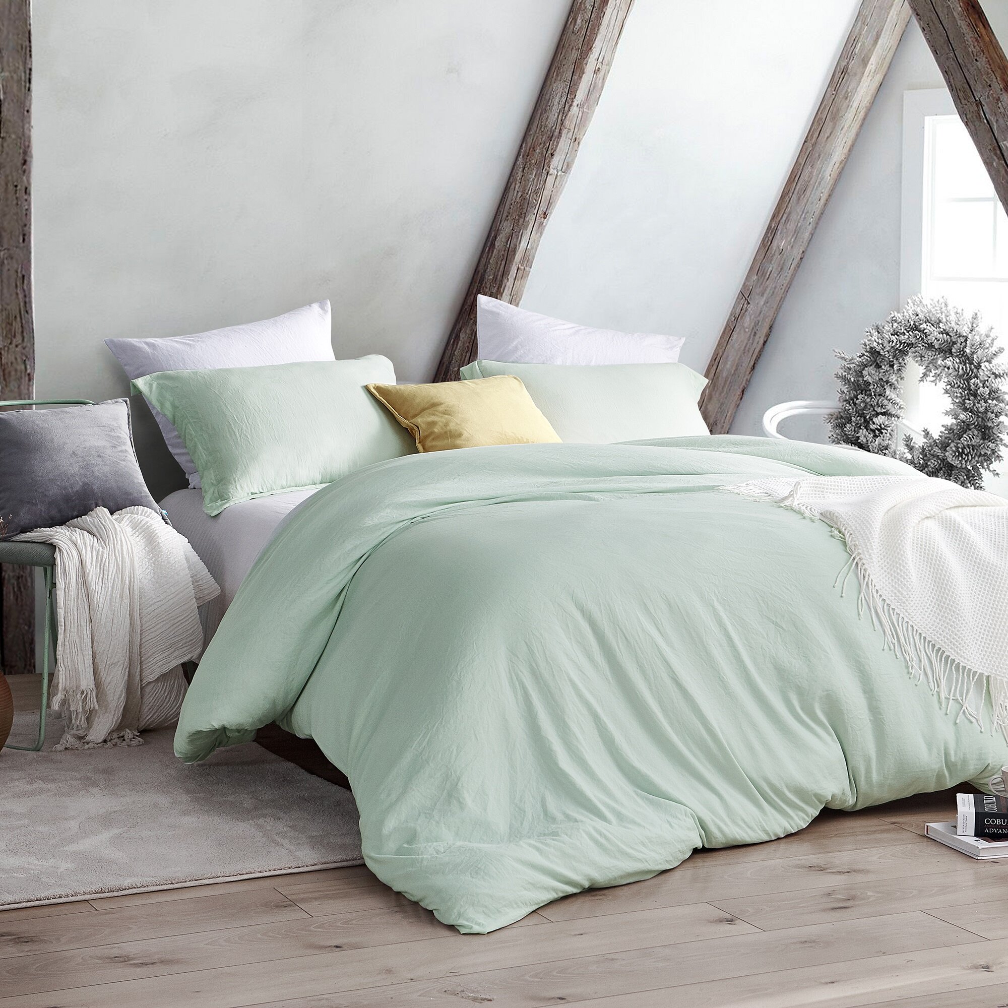 Eloisee Down Alternative Ultra Cozy Comforter and Duvet Cover Set Gracie Oaks Color: Light Green, Size: Queen Comforter + 2 Standard Shams
