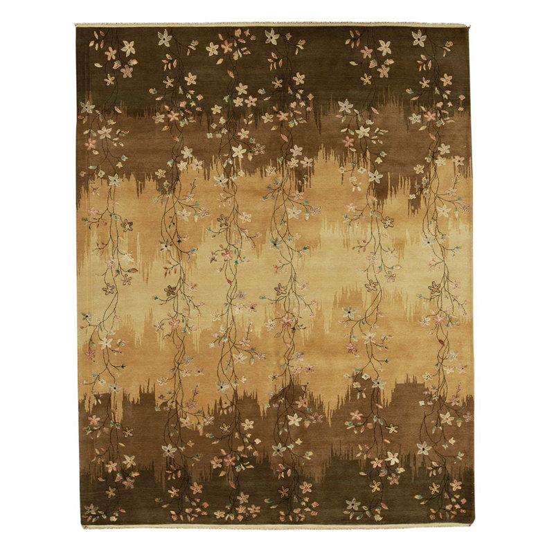 Floral Area Rug in Brown